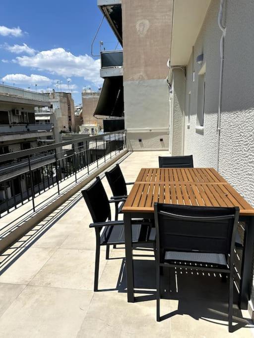 Luxury Penthouse In Pagrati Apartment Атина Екстериор снимка